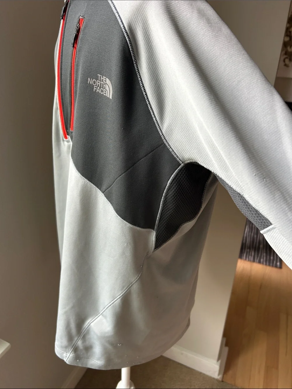 Men’s The North Face Gray Pullover 1/4 Zip with Black Panel and Orange Zipper, L